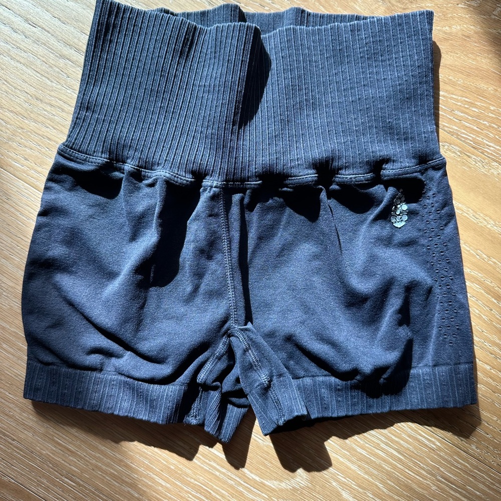 XS dark blue fp movement shorts